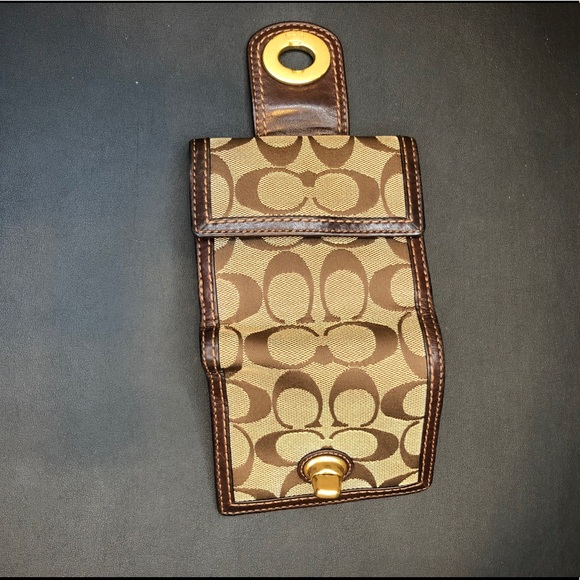 Tri-fold Coach Wallet - Picture 3 of 4